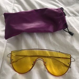 Retro sunglasses. Great for rave outfits